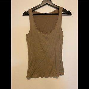 Don’t label me size medium tank top